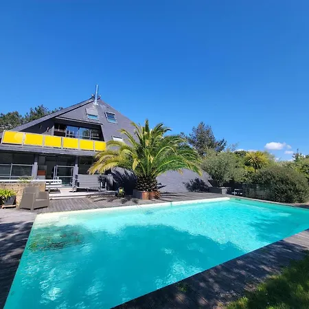 Pyramide I By Interhome